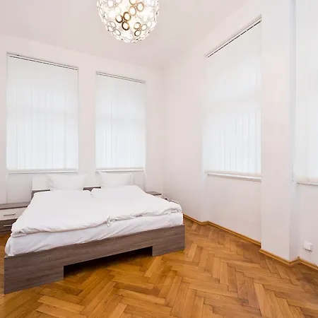 Daire Modern Ve Smeckach 7 Prag